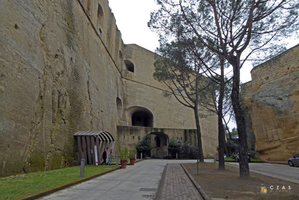 Wejście do Castel Sant'Elmo