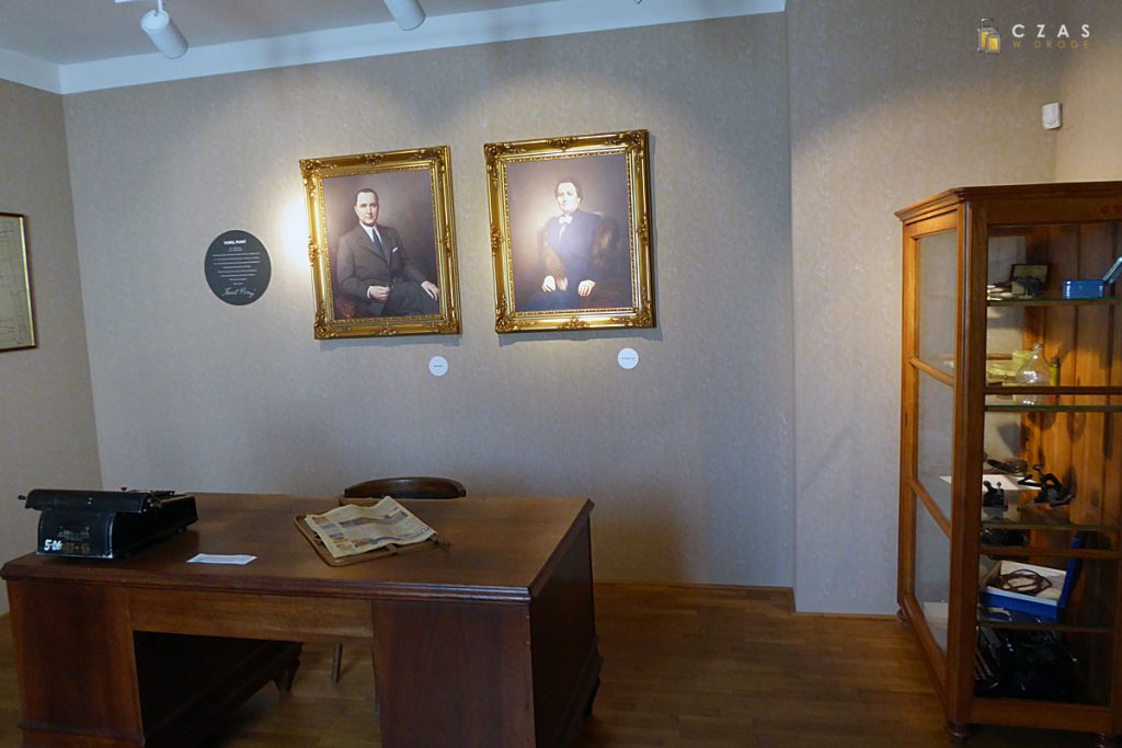 Replika biura Karela Pivnego