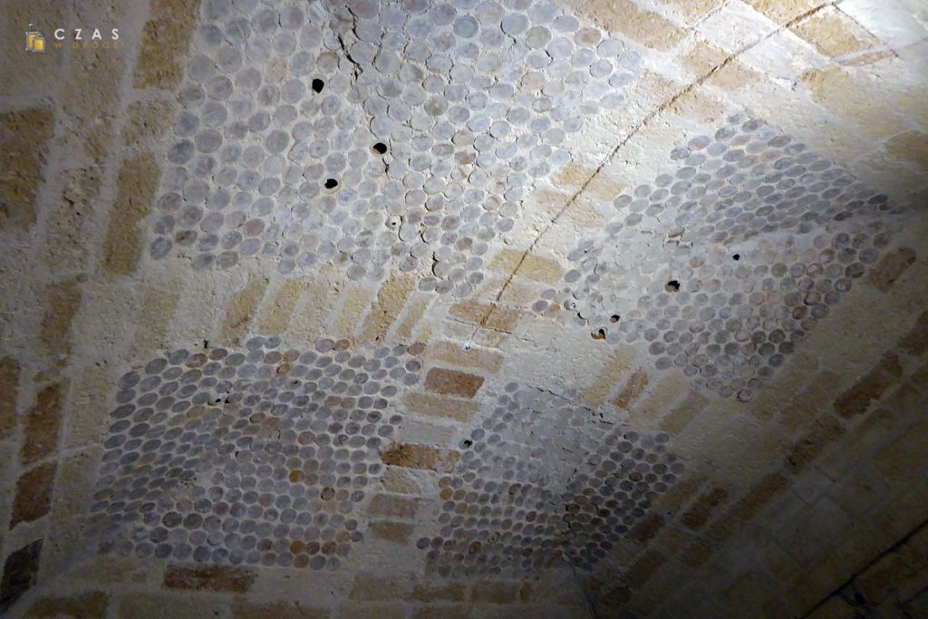 Museo Faggiano - sklepienie jednego z pomieszczeń wykonane z pustych amfor