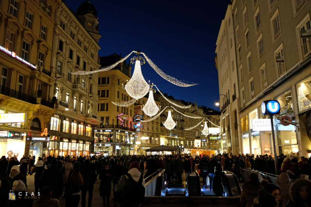Wiedeń - świątecznie przystrojona ulica Graben