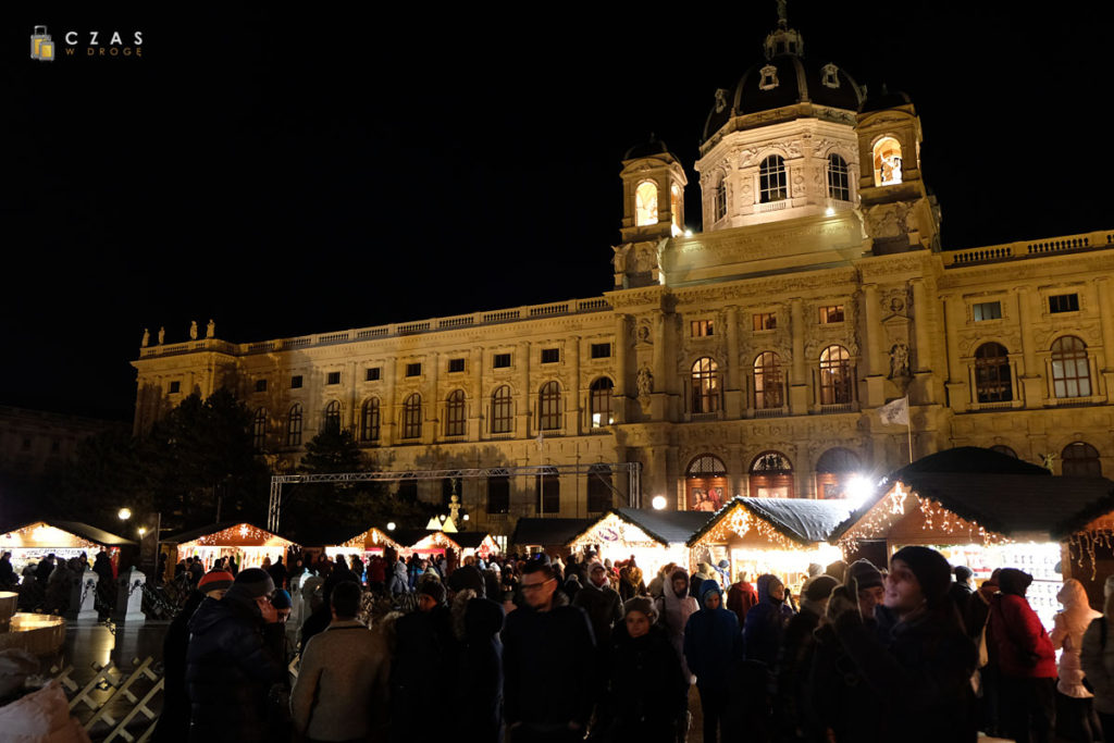 Jarmark przy Maria-Theresien-Platz