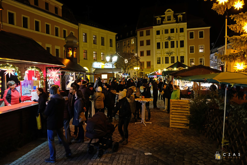 Fragment jarmarku na Hauptmarkt